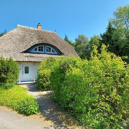 Ferienwohnung Im Uhlenhuus Wiek auf Rugen Bagian luar foto
