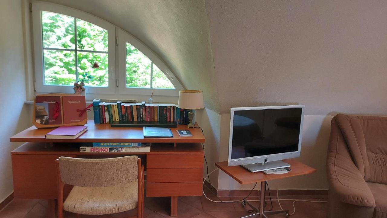 Ferienwohnung Im Uhlenhuus Wiek auf Rugen Bagian luar foto